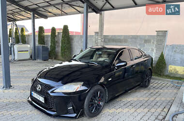 Седан Lexus IS 2007 в Иршаве