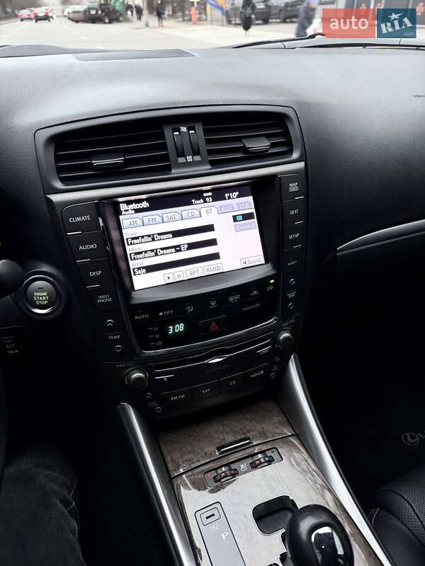 Седан Lexus IS 2011 в Києві фото 18 Седан Lexus IS 2011 в Києві