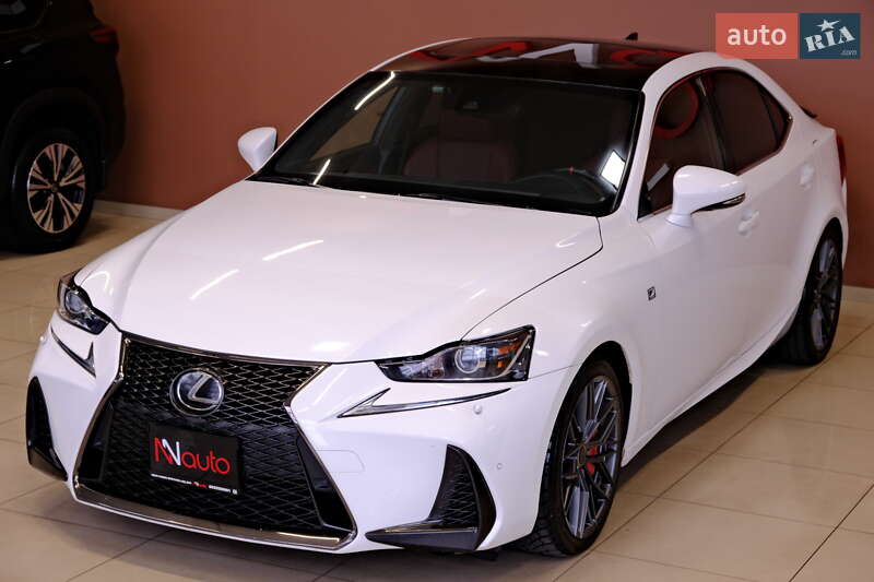Седан Lexus IS 2018 в Одессе