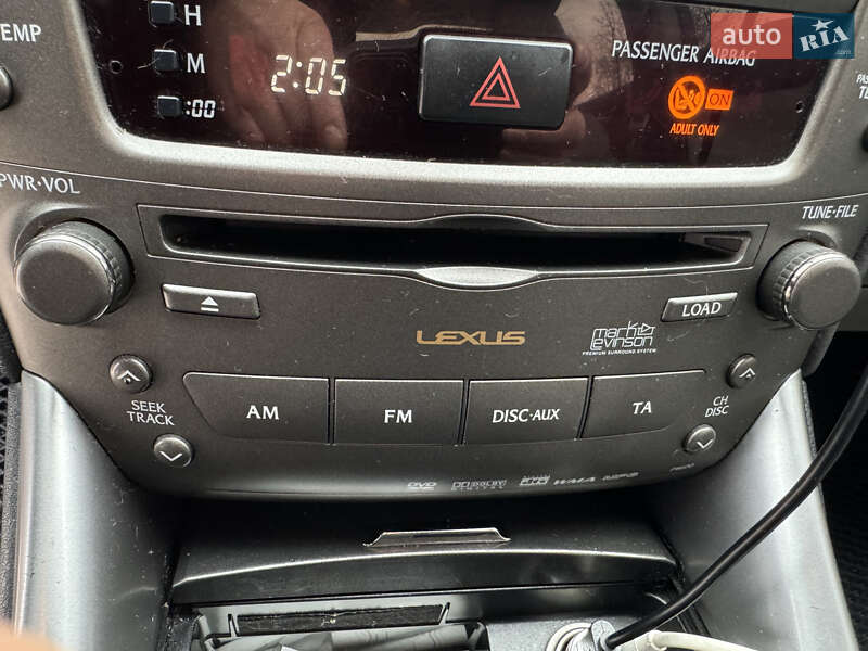 Седан Lexus IS 2007 в Киеве