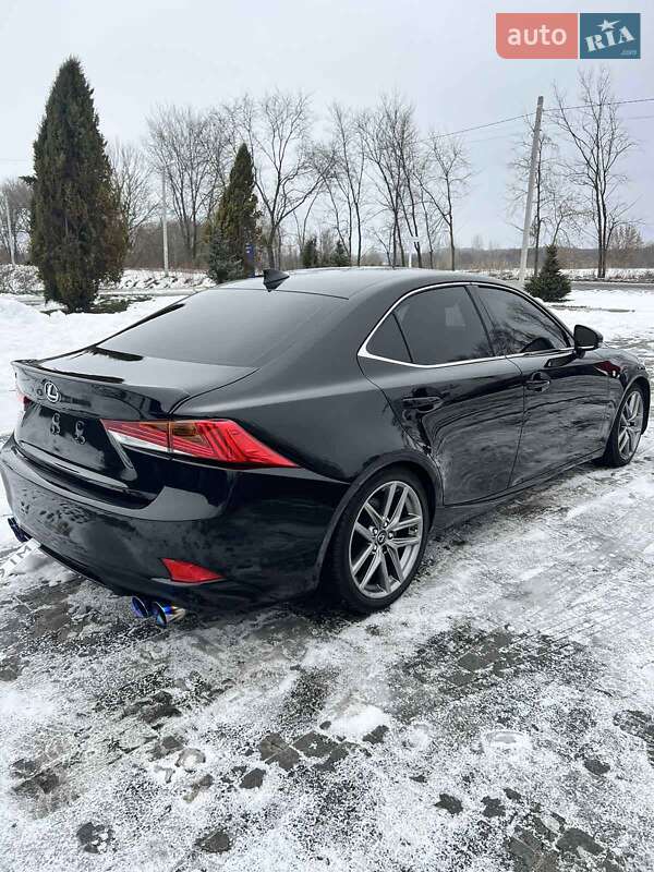 Седан Lexus IS 2018 в Одессе