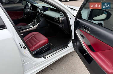 Седан Lexus IS 2016 в Киеве
