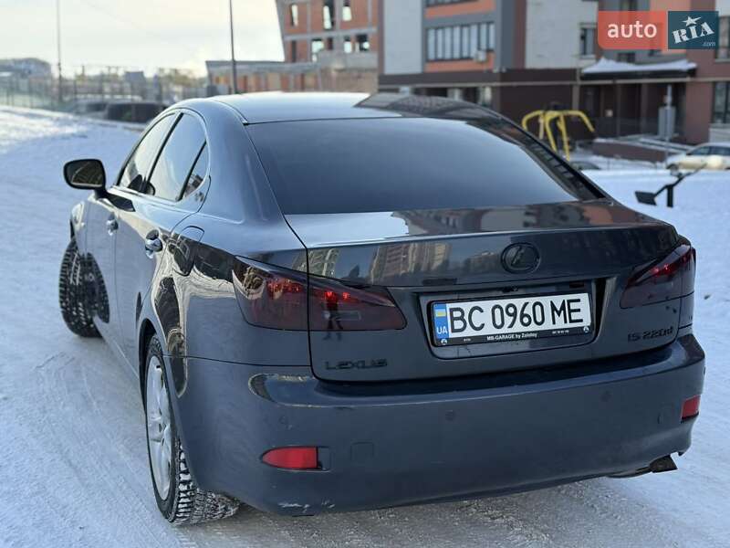 Седан Lexus IS 2006 в Борщеве
