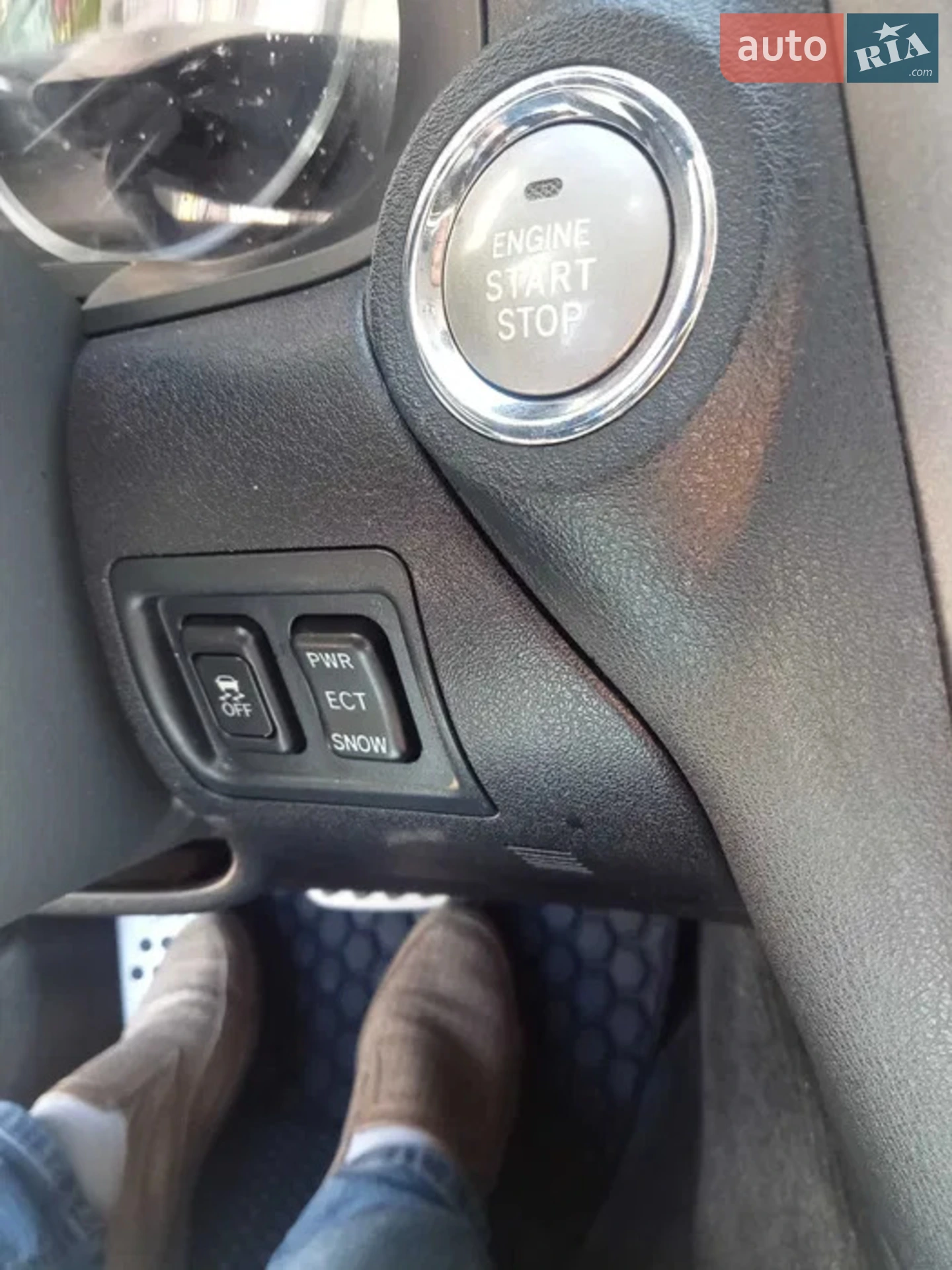 2011 Lexus IS - мініатюра 13