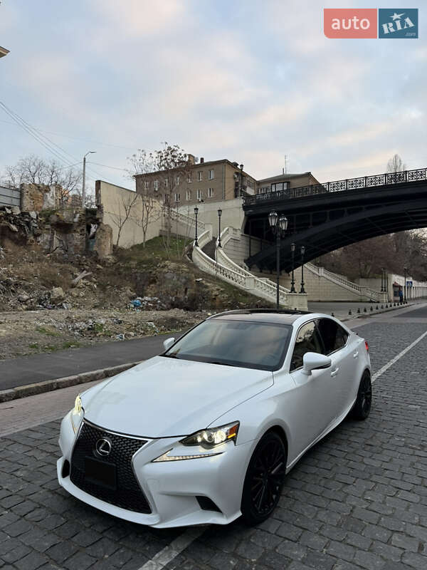 Седан Lexus IS 2014 в Одессе