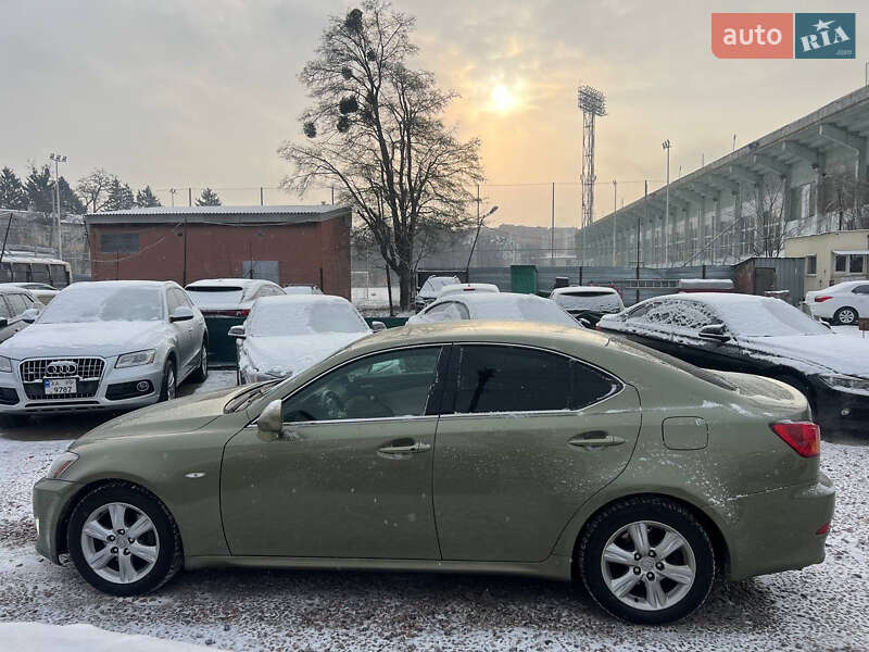 Седан Lexus IS 2006 в Полтаве