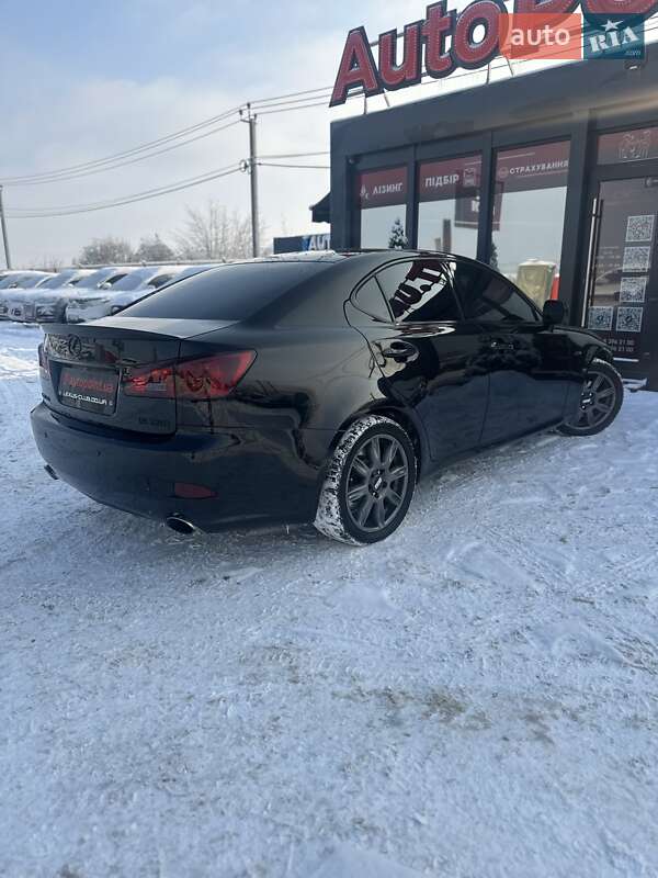 Седан Lexus IS 2007 в Білогородці