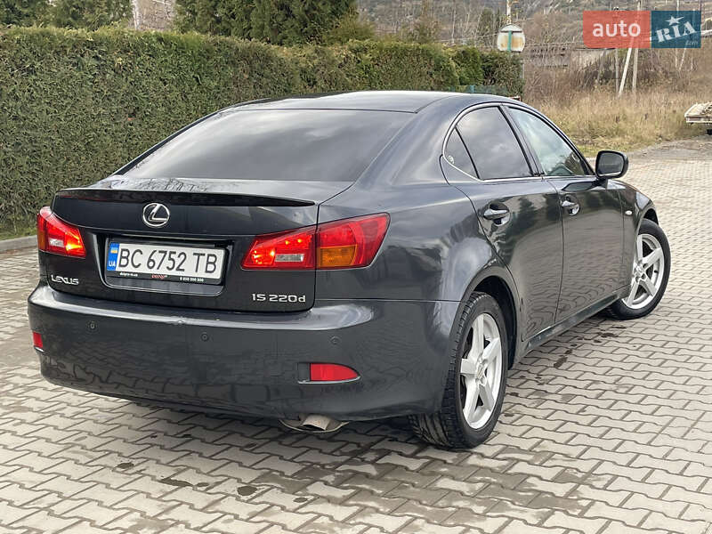 Седан Lexus IS 2007 в Турке