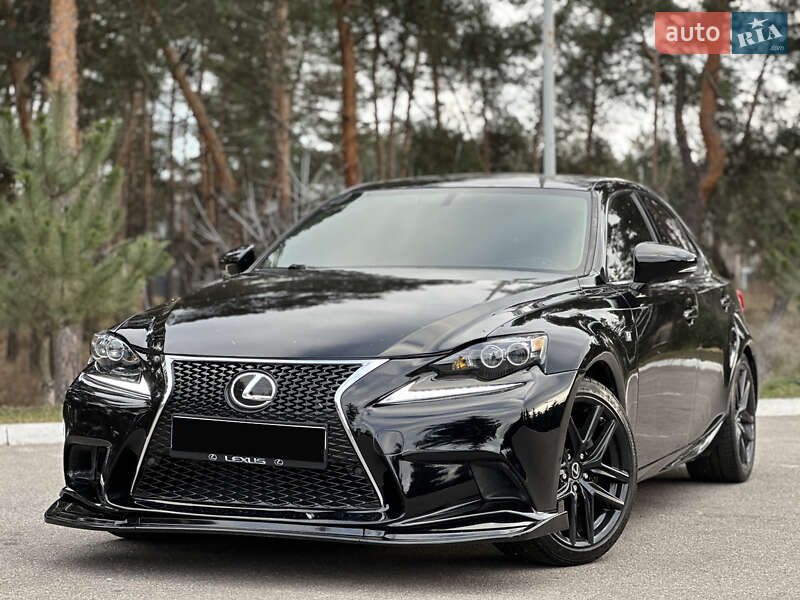 Седан Lexus IS 2014 в Киеве