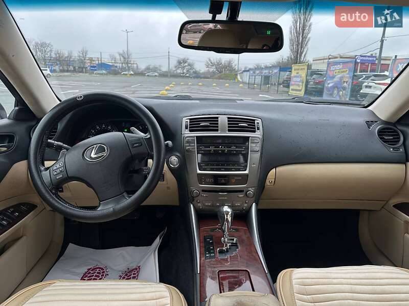 Седан Lexus IS 2008 в Одесі