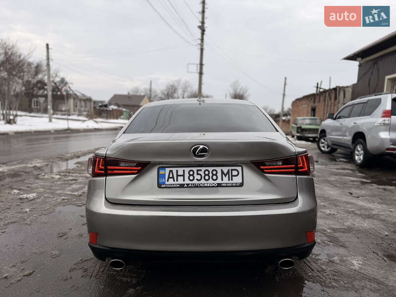 Седан Lexus IS 2015 в Краматорську фото 5 Седан Lexus IS 2015 в Краматорську