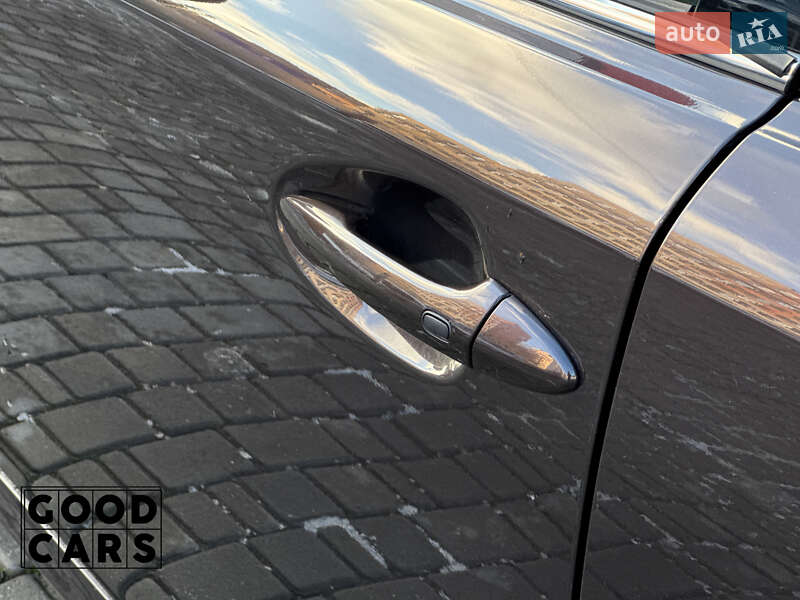 Седан Lexus IS 2012 в Одессе