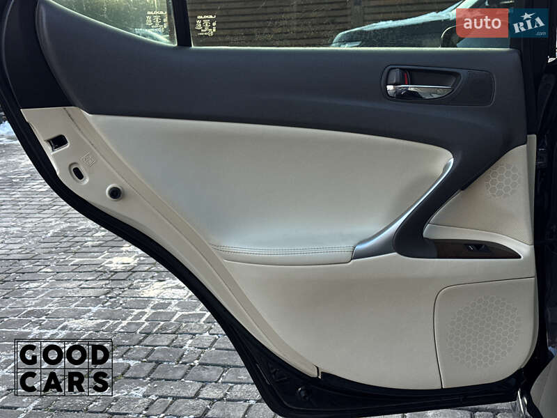 Седан Lexus IS 2012 в Одессе