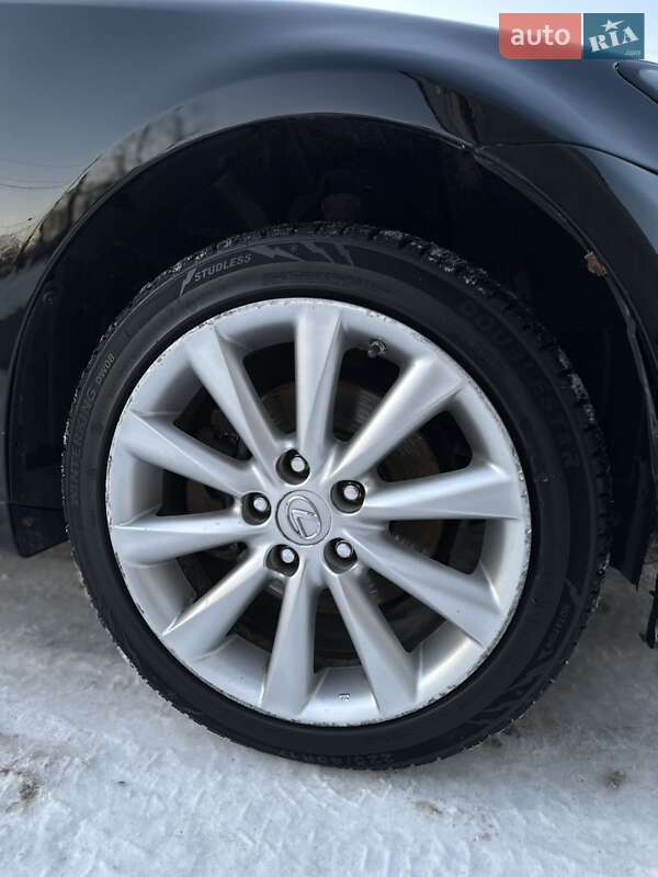 Седан Lexus IS 2010 в Львове фото 8 Седан Lexus IS 2010 в Львове