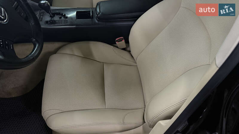 Седан Lexus IS 2007 в Одесі
