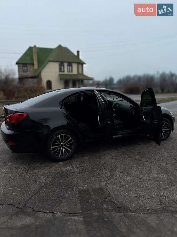 Седан Lexus IS 2006 в Краматорську