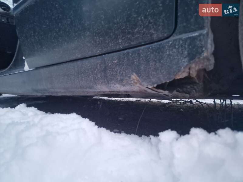 Седан Lexus IS 1999 в Каменском