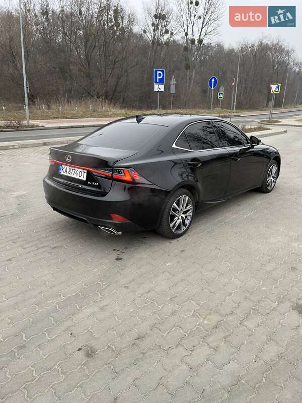 Lexus IS 2020 Lexus IS 2020