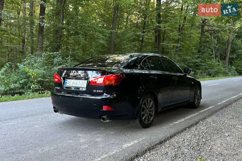 Седан Lexus IS 2008 в Камне-Каширском