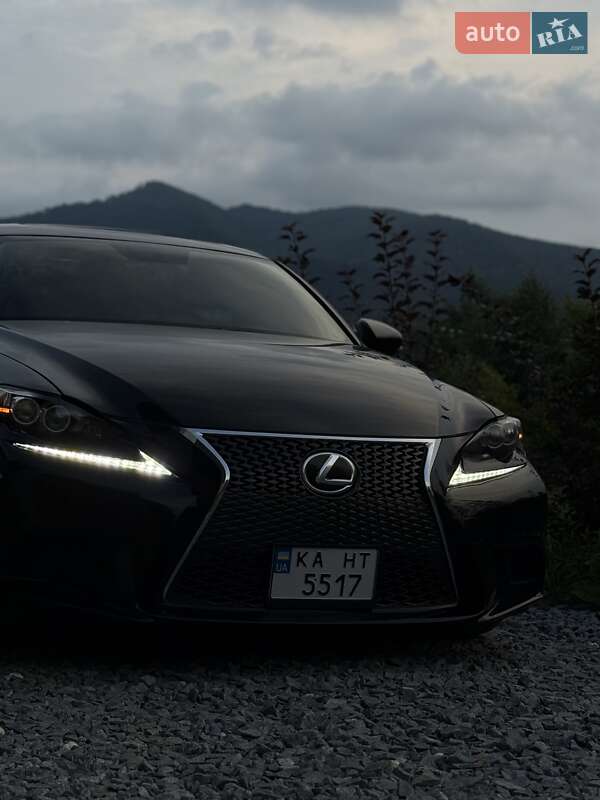 Седан Lexus IS 2015 в Дрогобыче фото 3 Седан Lexus IS 2015 в Дрогобыче