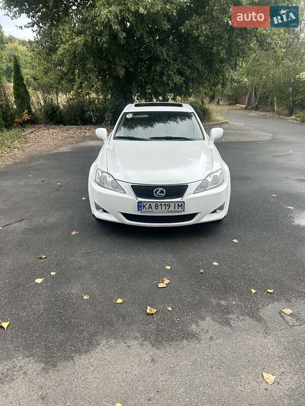 Седан Lexus IS 2008 в Києві фото 14 Седан Lexus IS 2008 в Києві