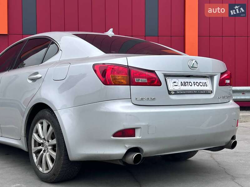Седан Lexus IS 2008 в Киеве фото 5 Седан Lexus IS 2008 в Киеве