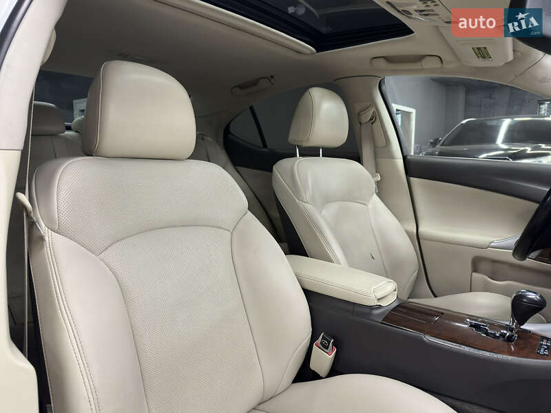 Седан Lexus IS 2010 в Харкові фото 29 Седан Lexus IS 2010 в Харкові