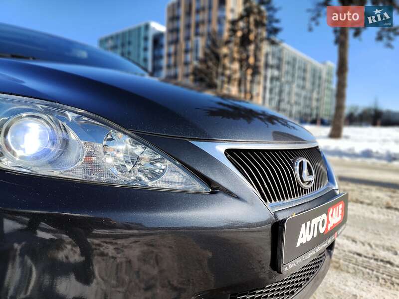 Седан Lexus IS 2011 в Києві фото 33 Седан Lexus IS 2011 в Києві