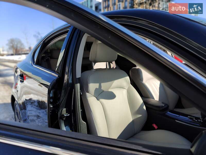 Седан Lexus IS 2011 в Києві фото 30 Седан Lexus IS 2011 в Києві