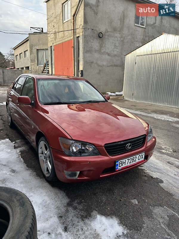Седан Lexus IS 1999 в Одессе
