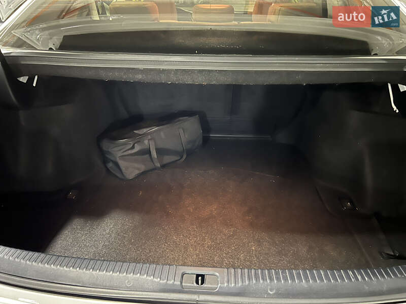 Седан Lexus IS 2013 в Одессе