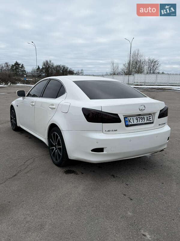 Седан Lexus IS 2006 в Переяславі