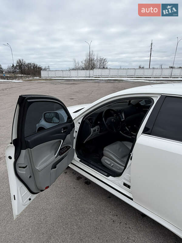 Седан Lexus IS 2006 в Переяславі