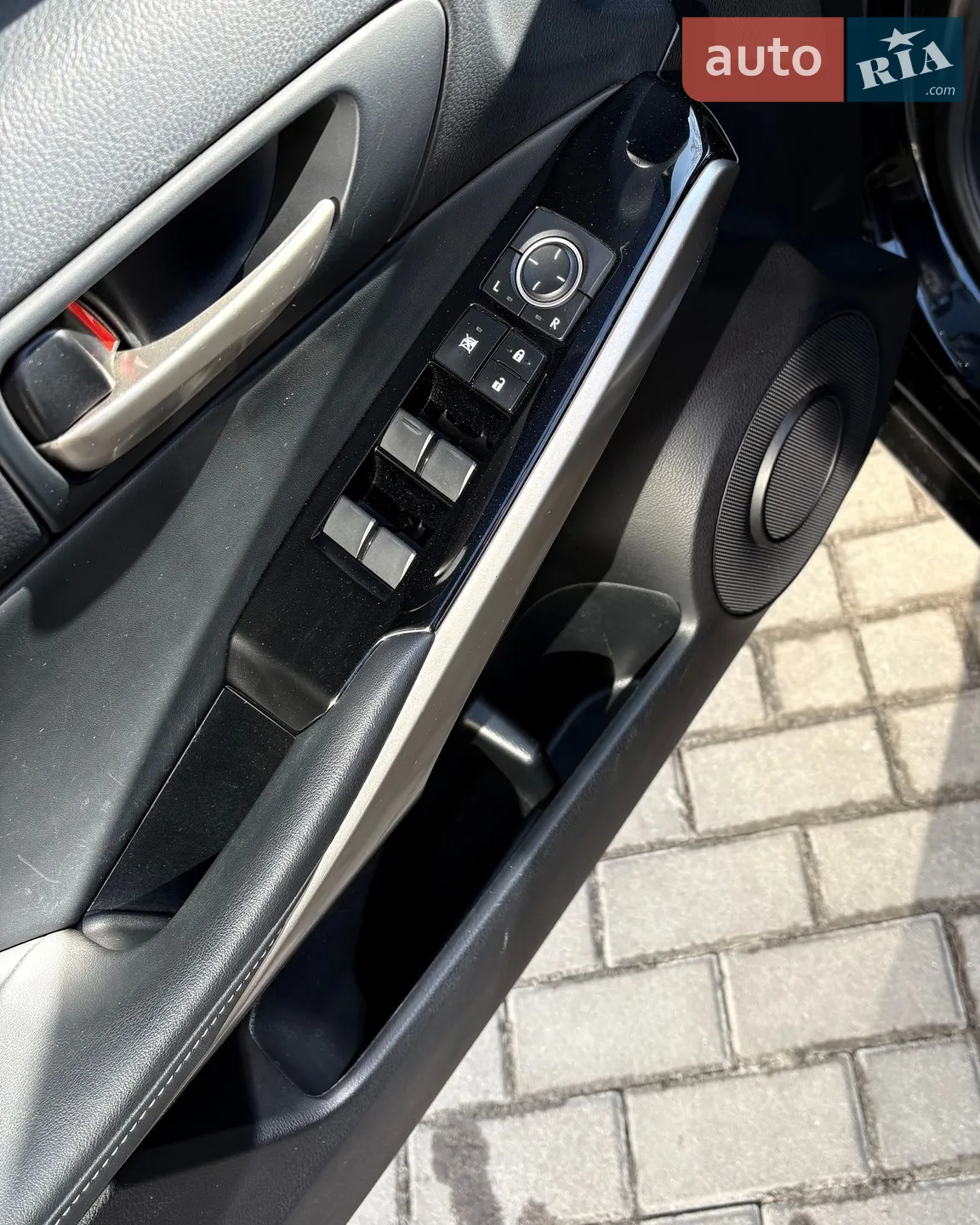 2020 Lexus IS - мініатюра 6
