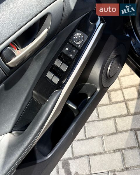 Седан Lexus IS 2020 в Львове фото 5 Седан Lexus IS 2020 в Львове