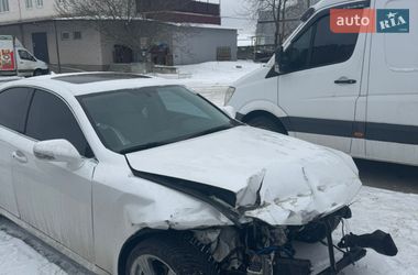 Седан Lexus IS 2012 в Виннице