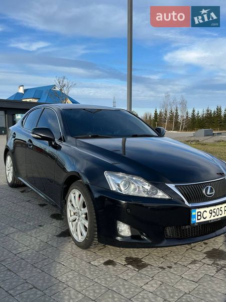 Седан Lexus IS 2009 в Шептицькому