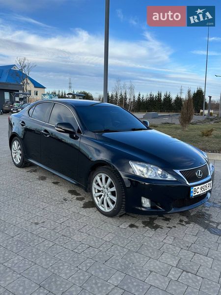 Седан Lexus IS 2009 в Шептицькому
