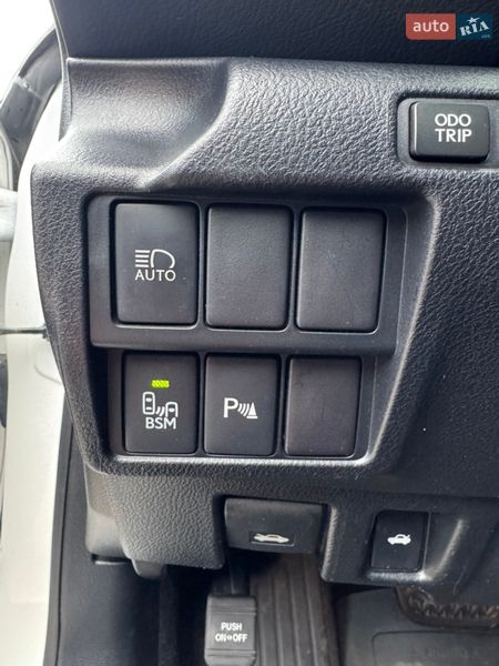 Седан Lexus IS 2016 в Києві