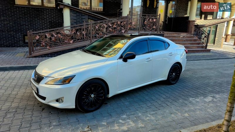 Седан Lexus IS 2008 в Києві