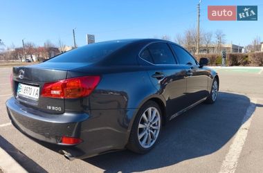 Седан Lexus IS 2008 в Полтаві