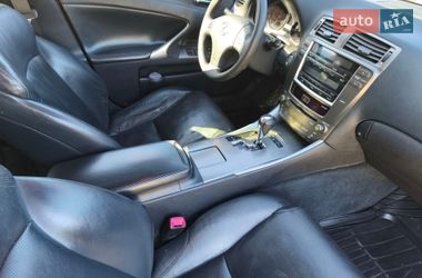 Седан Lexus IS 2008 в Полтаве