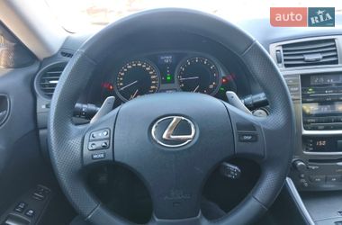 Седан Lexus IS 2008 в Полтаві