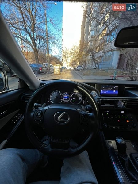 Седан Lexus IS 2013 в Киеве