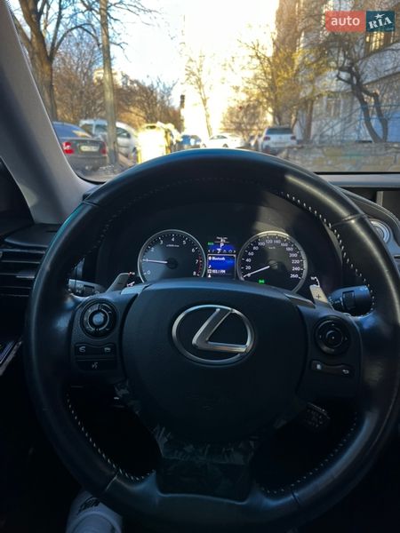 Седан Lexus IS 2013 в Киеве
