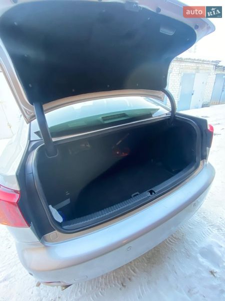 Седан Lexus IS 2008 в Киеве фото 13 Седан Lexus IS 2008 в Киеве