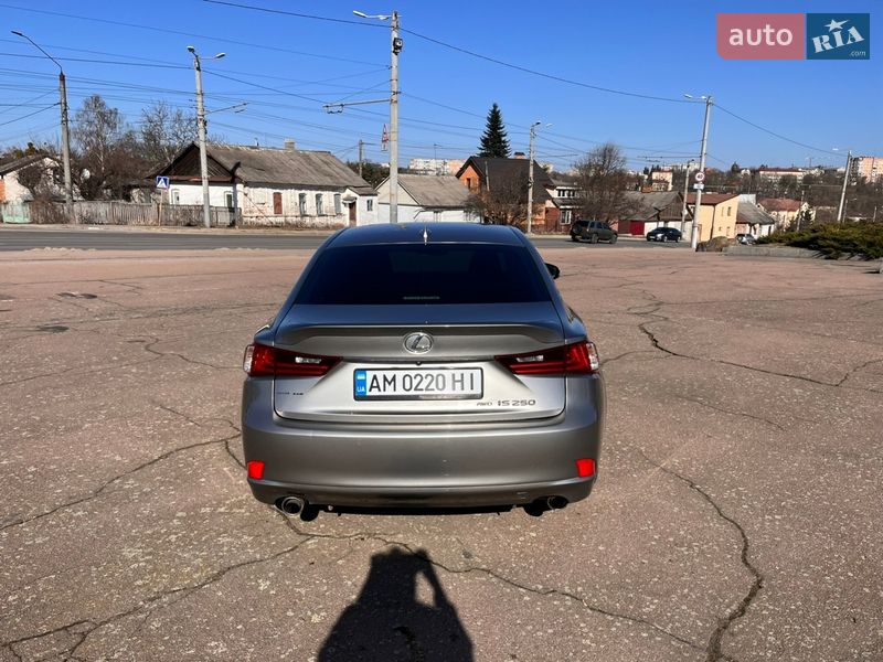 Седан Lexus IS 2014 в Житомирі
