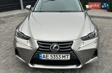 Седан Lexus IS 2017 в Днепре