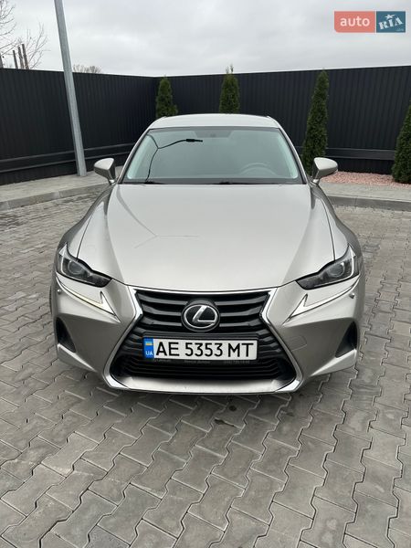 Седан Lexus IS 2017 в Днепре