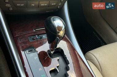 Седан Lexus IS 2007 в Львові